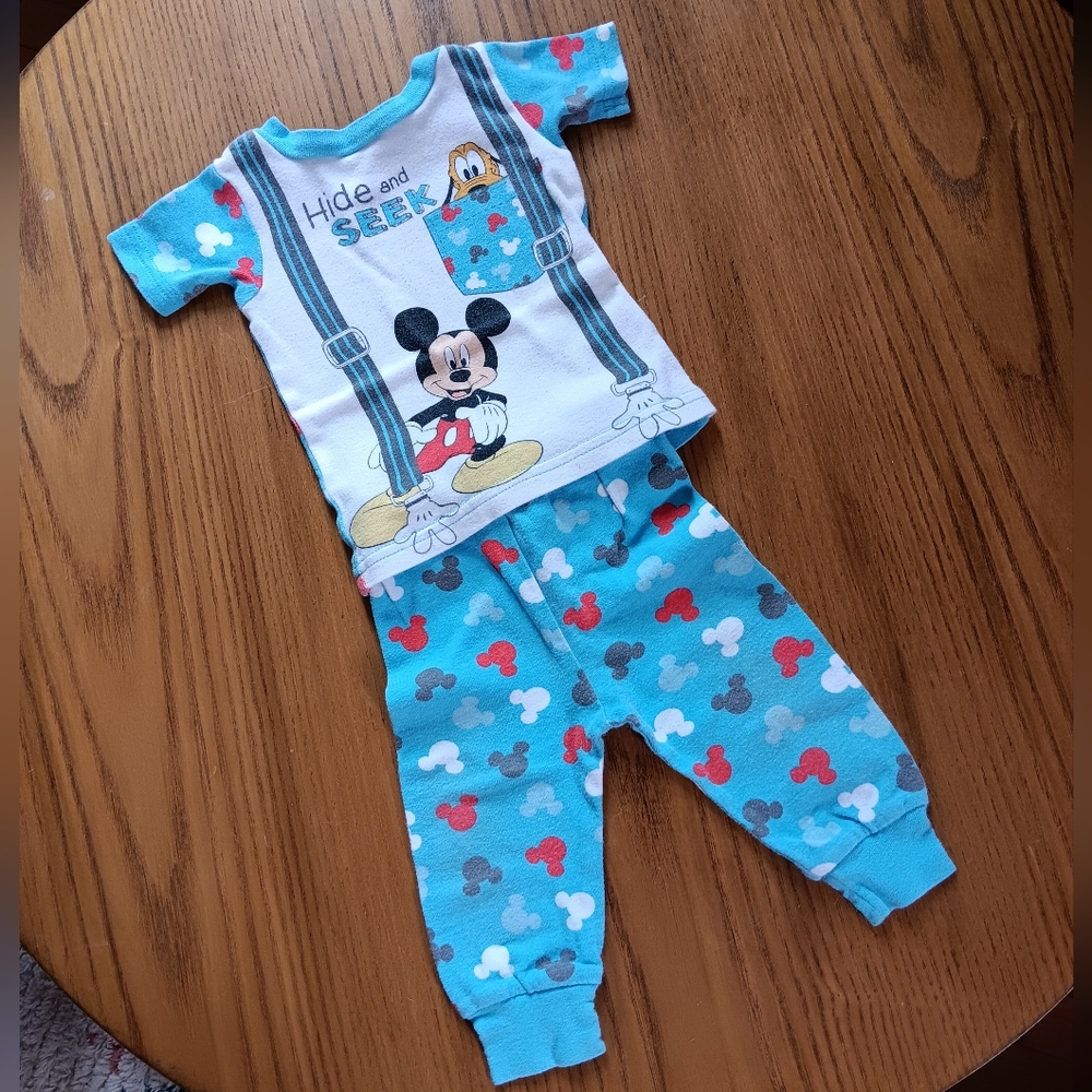 9m Disney pj's